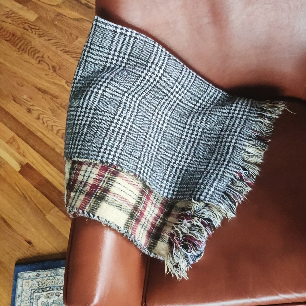 Long two sided scarf